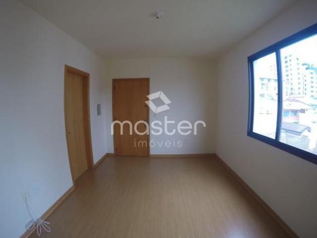 APARTAMENTO NO CENTRO