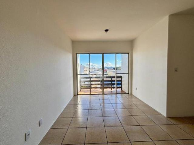 APARTAMENTO NO CENTRO COM 02 DORMITÓRIOS