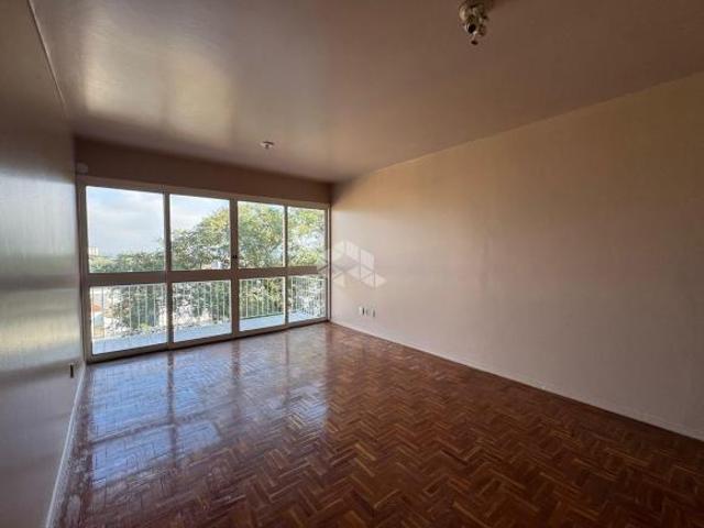 APARTAMENTO NO CENTRO COM 02 DORMITÓRIOS