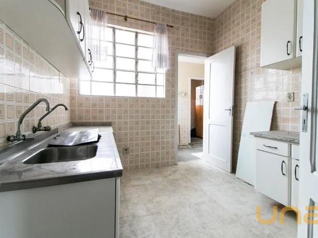 Apartamento no Centro de 107 m² com 2 quartos