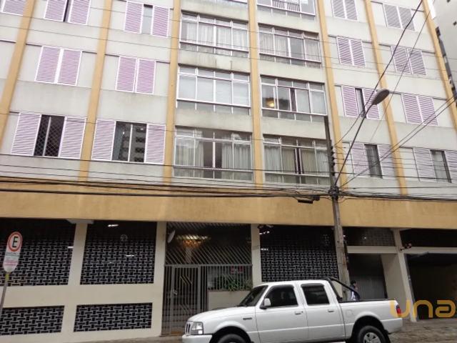 Apartamento no Centro de 107 m² com 3 quartos