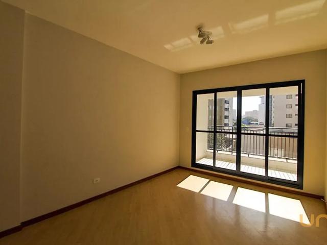 Apartamento para alugar 2 quartos, 109 m² em Centro, Curitiba Edifício Solar Barroco