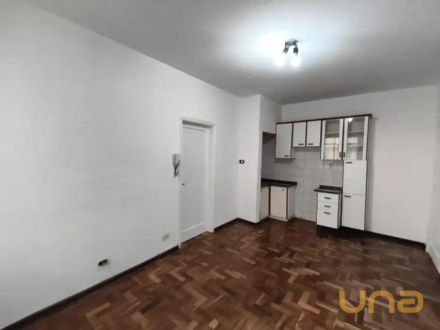 Apartamento para alugar 1 quarto, 34 m² em Centro, Curitiba Edifício Ambassador