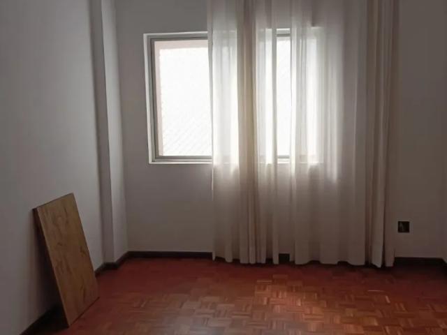 Apartamento no Centro de 75 m² com 1 quarto