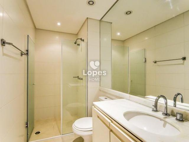 APARTAMENTO NO CHAMPAGNAT | 1 QUARTO | 33M2