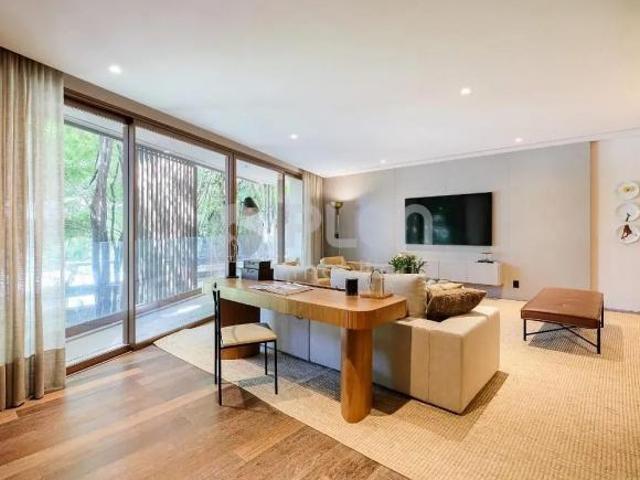 Apartamento no Cidade Jardim com 2 Suítes e 2 Vagas à venda, São Paulo, SP