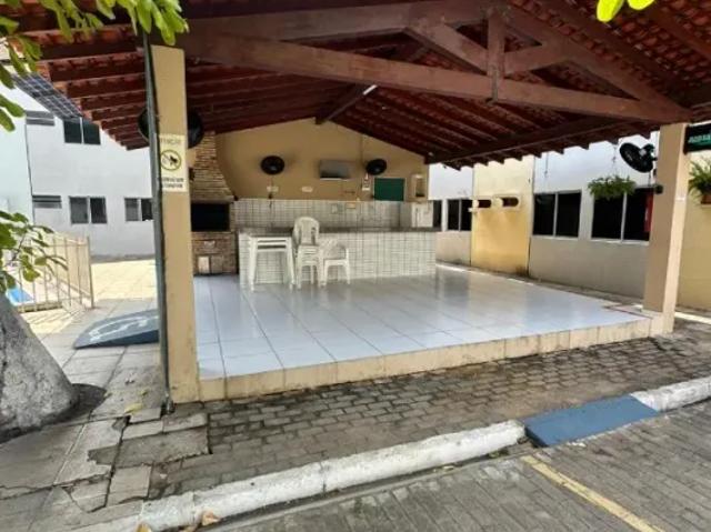 Apartamento no Cond. Alameda dos Ipês