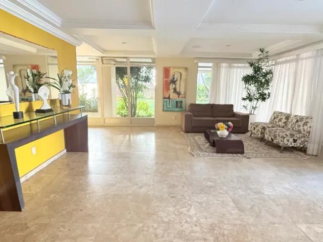 Apartamento no Condomínio Mansão Forest Hills