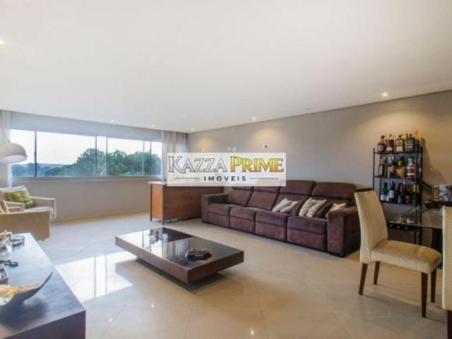 Apartamento no Condomínio Green Village 3 quartos 3 suítes 2 vagas 180m² útil Bairro Interlagos