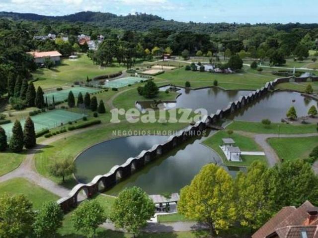 APARTAMENTO NO CONDOMÍNIO QUINTA DA SERRA