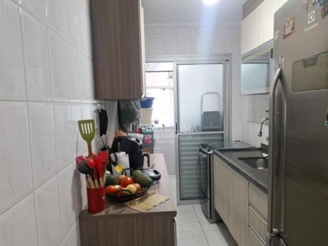 Apartamento no Condomínio Vancouver, na Vila Esperança Penha com 2 quartos e 1 vaga de garagem