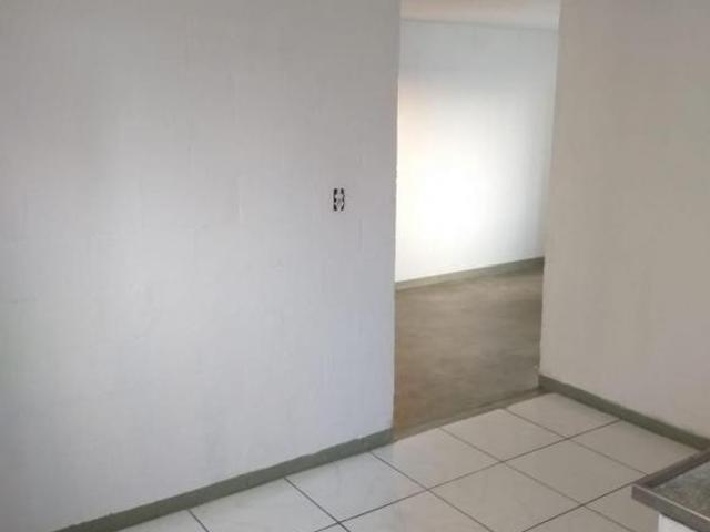 Apartamento no Conjunto Residencial José Bonifácio em São Paulo SP código 24208