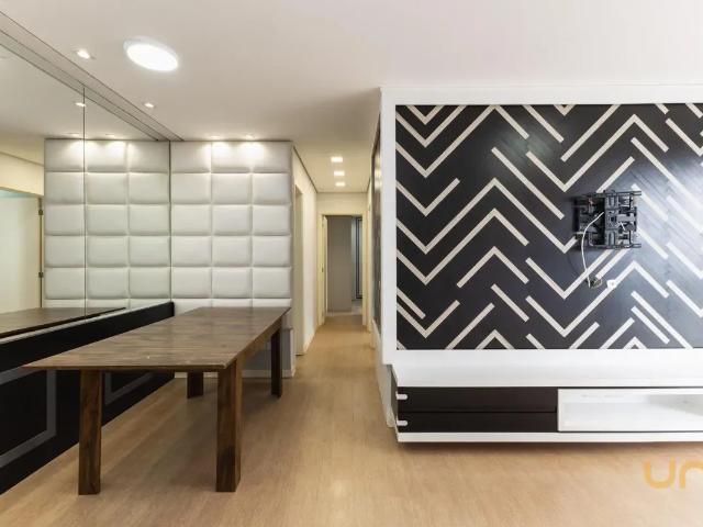 Apartamento no Cristo Rei de 119 m² com 3 quartos