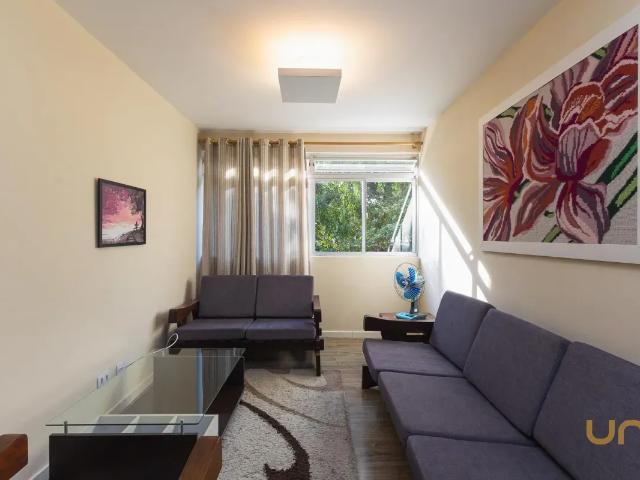 Apartamento no Cristo Rei de 75 m² com 2 quartos