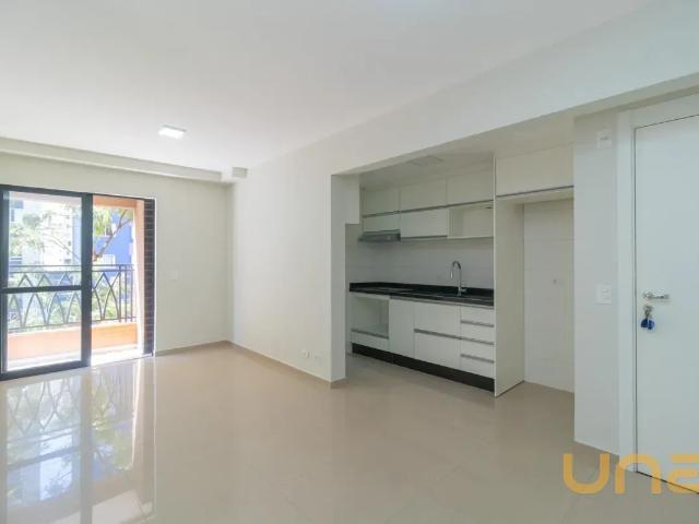 Apartamento para alugar 2 quartos, 97 m² em Cristo Rei, Curitiba Edifício East Village
