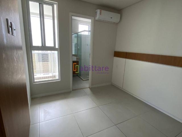 Apartamento no Easy Renascença de 65m² com 2 suítes + lavabo