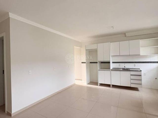 Apartamento No Edifício Watzko Cedro Camboriú