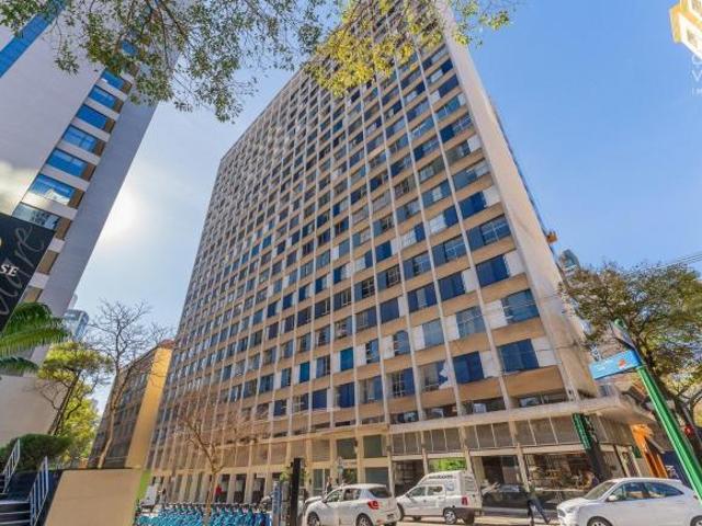 Apartamento no Edifício Paraná, 03 Quartos, 01 Vaga, Andar Alto, Centro, Curitiba