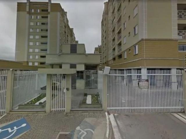 Apartamento no Emiliano Perneta de 79 m² com 2 quartos
