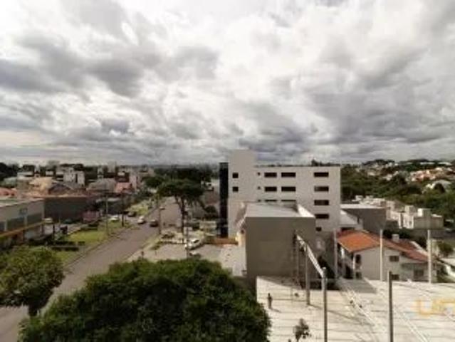 Apartamento no Guabirotuba de 129.8 m² com 3 quartos