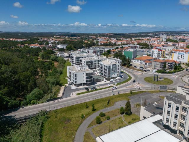 Apartamento no icónico Condomínio Terrace 136m² Caldas da Rainha Nossa Senhora Do Pópulo, Coto E São Gregório