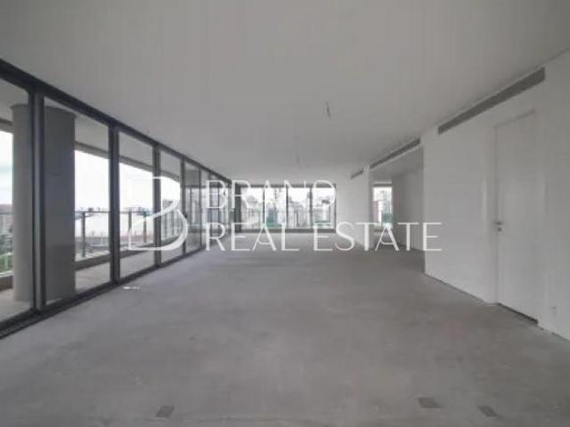Apartamento no Ibirapuera | 632m² | Vista para o parque | 1 por andar | 4 suítes | 7 vagas