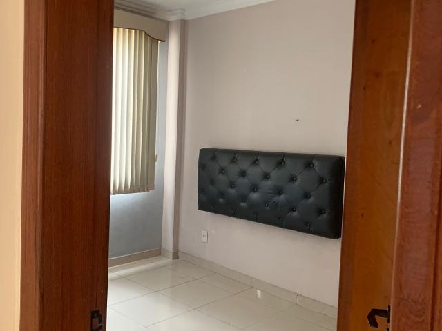 Apartamento no Jardim 25 de Agosto com Conforto