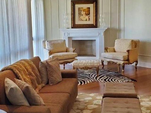 Apartamento no Jardim América: 156 m², 3 suítes e 3 vagas