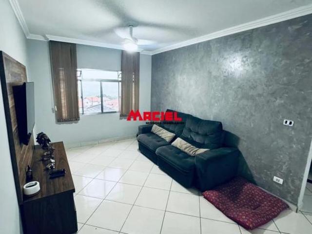 Apartamento no Jardim das indústrias na ferradura próximo de todos os comércios vista definitiva