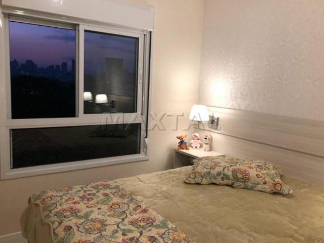 Apartamento no Jardim São Paulo com 1 dormitório, 1 vaga de garagem, de 42m², próximo ao Metrô