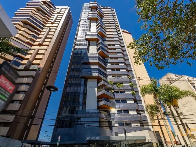 Apartamento no Juvevê de 379 m² com 3 quartos