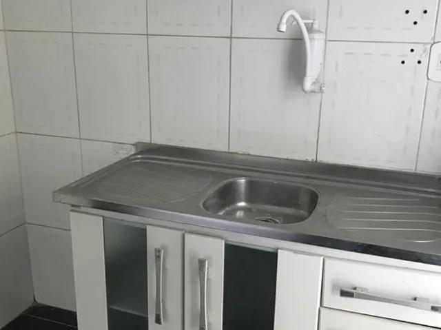 Apartamento no Méier com 1 quarto, sala, banheiro, cozinha e área