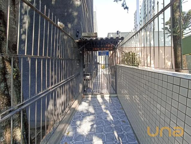 Apartamento no Mercês de 122 m² com 3 quartos