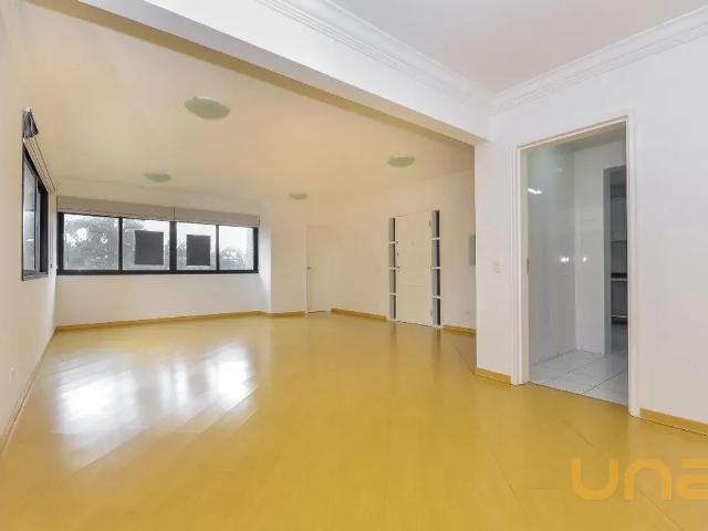 Apartamento no Mossunguê de 254 m² com 4 quartos