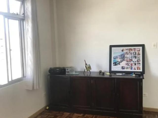 Apartamento no Rebouças de 131 m² com 3 quartos
