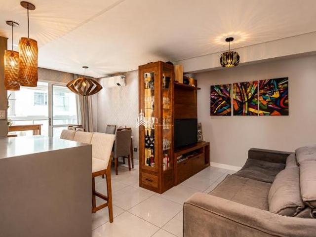 Apartamento no Rossi Cosmopolitan com 3 Quartos, Sacada Gourmet e Condomínio Clube no Portão