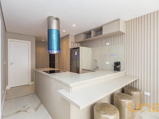 Apartamento no São Francisco de 74.3 m² com 1 quarto