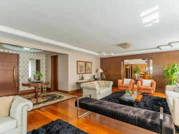 Alameda Doutor Carlos de Carvalho - Garagem