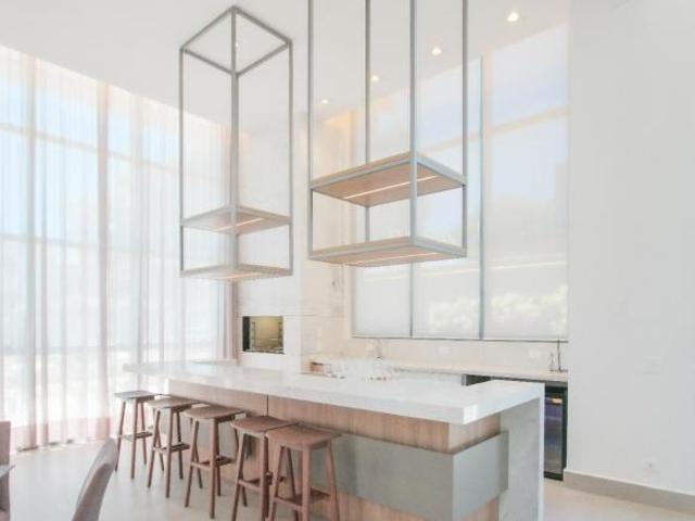 apartamento no seminário com uma otima localização
