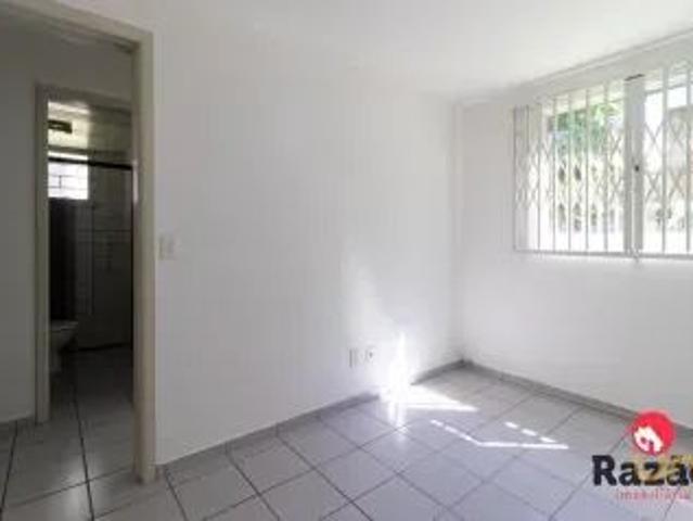 Apartamento no Sítio Cercado de 47 m² com 2 quartos