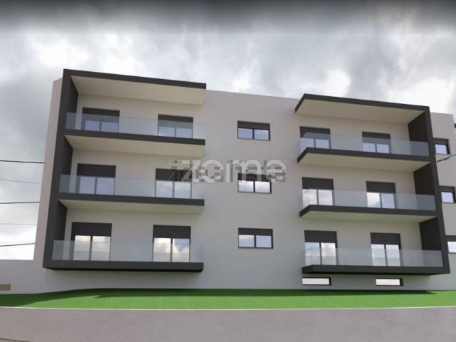 Apartamento, Nogueira do Cravo