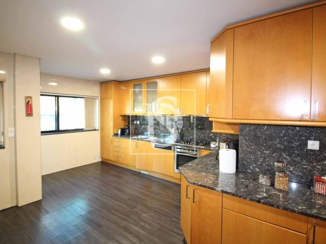 Apartamento, Nogueiró e Tenões