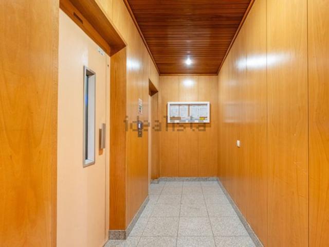 Apartamento, Nogueiró e Tenões