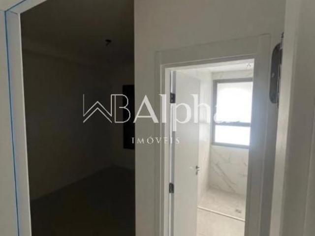 Apartamento novo, andar alto à venda no condomínio Neo Alphaville