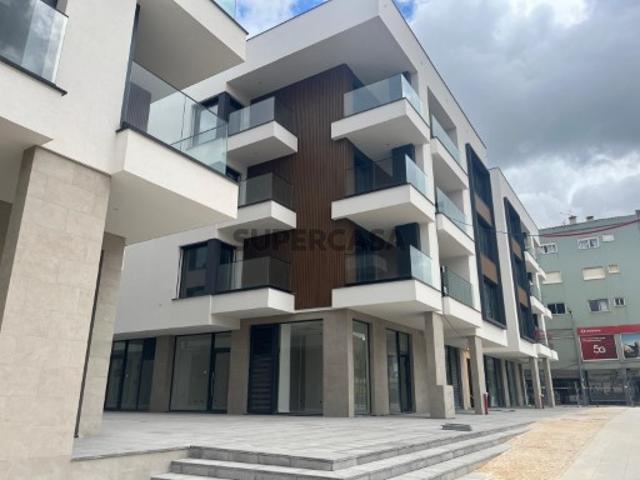 APARTAMENTO NOVO C/ 3 ASSOALHADAS CENTRO! LOCALIZAÇÃO PREMIUM!