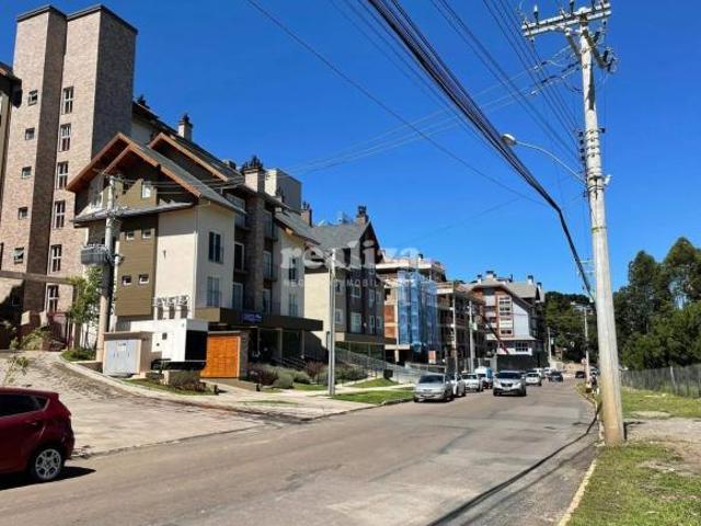 APARTAMENTO NOVO COM 1 DORMITORIO EM GRAMADO