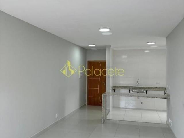 Apartamento novo com 2 dormitórios 1 suíte com 73 m2 no Crispim