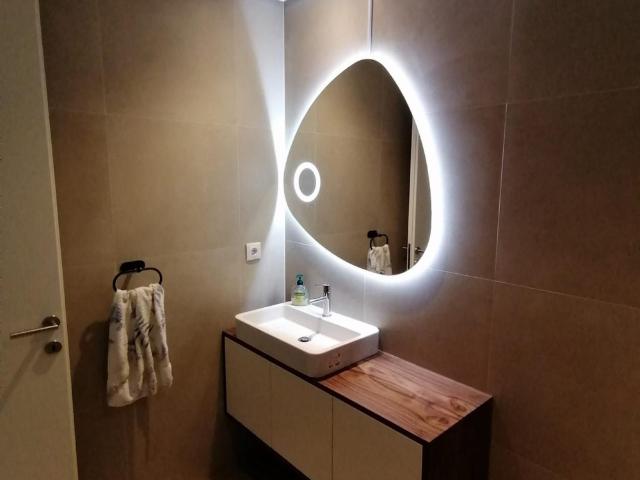 Apartamento novo com 2 quartos próximo metro