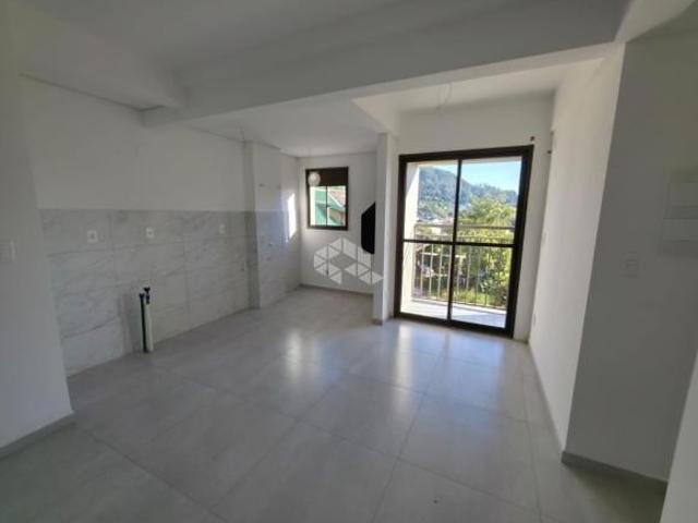 Apartamento novo com 3 dormitórios e 1 Vaga no Sunset Montevidéu