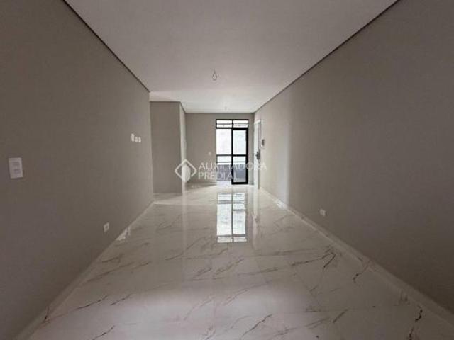 Apartamento novo com 3 quartos sendo 1 suite no Silveira da Motta